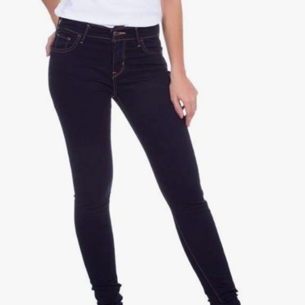 Levi's Women's Skinny Jeans - Dark Blue